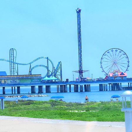 Casaazul-2605B-Pleasure Pier & Beach A Block Away- 3Bed 2Bath 7 Beds- 7 Minutes To Cruise Terminal Galveston Exterior photo