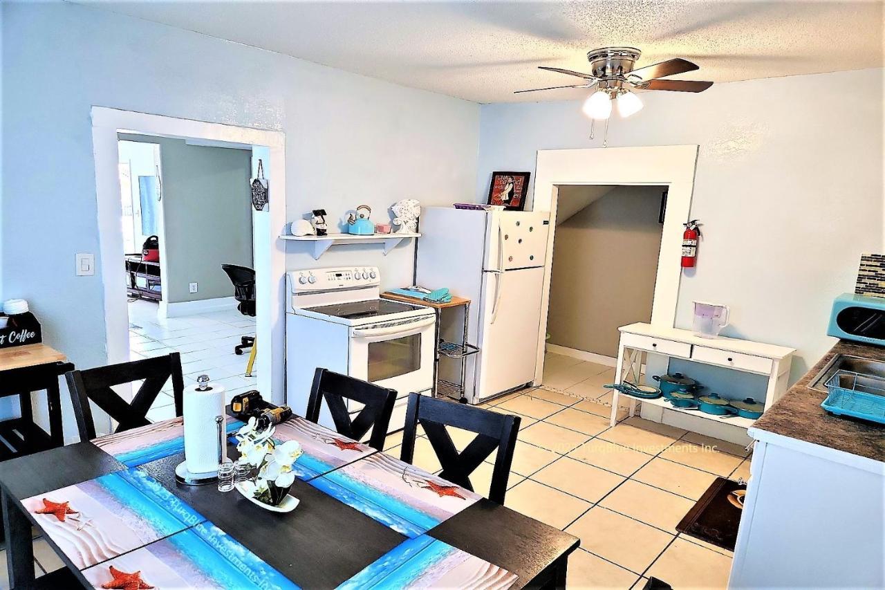 Casaazul-2605B-Pleasure Pier & Beach A Block Away- 3Bed 2Bath 7 Beds- 7 Minutes To Cruise Terminal Galveston Exterior photo