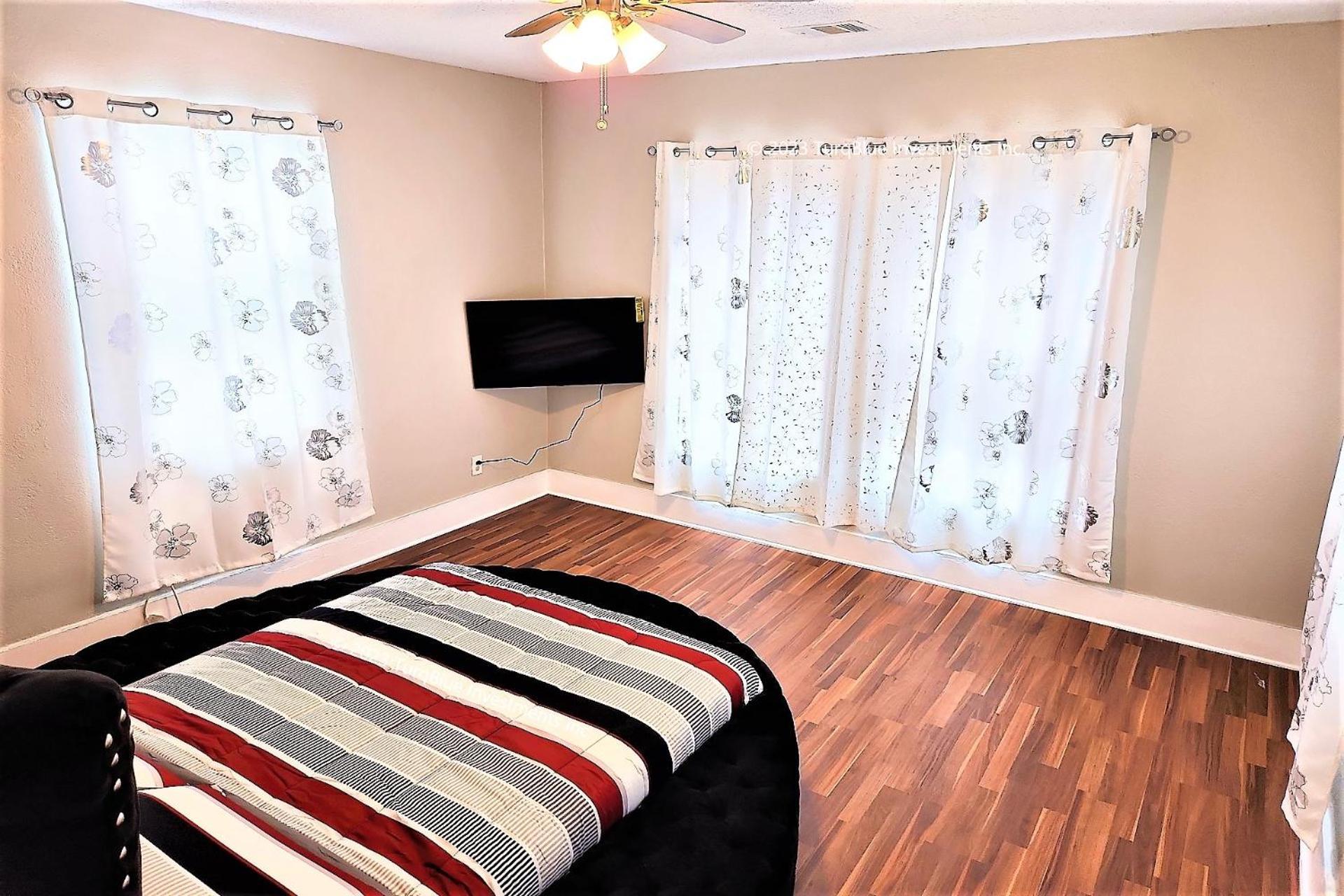 Casaazul-2605B-Pleasure Pier & Beach A Block Away- 3Bed 2Bath 7 Beds- 7 Minutes To Cruise Terminal Galveston Exterior photo