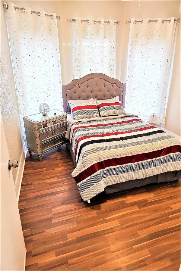 Casaazul-2605B-Pleasure Pier & Beach A Block Away- 3Bed 2Bath 7 Beds- 7 Minutes To Cruise Terminal Galveston Exterior photo